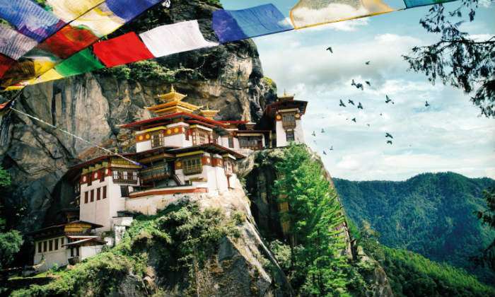 Dazzling Bhutan Tour