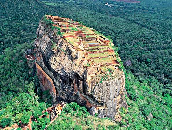 Traditional Tour of Sri Lanka